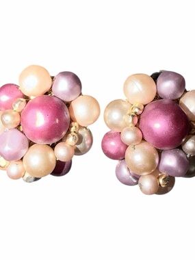 Vintage Japan Pink Cluster Beads Clip On‎ Earrings